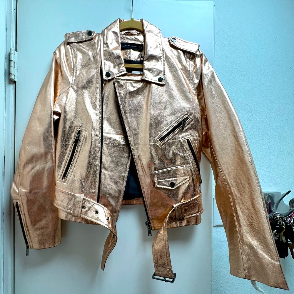 ZARA Woman Size S Rose Gold Leather Motorcycle Jacket NWT